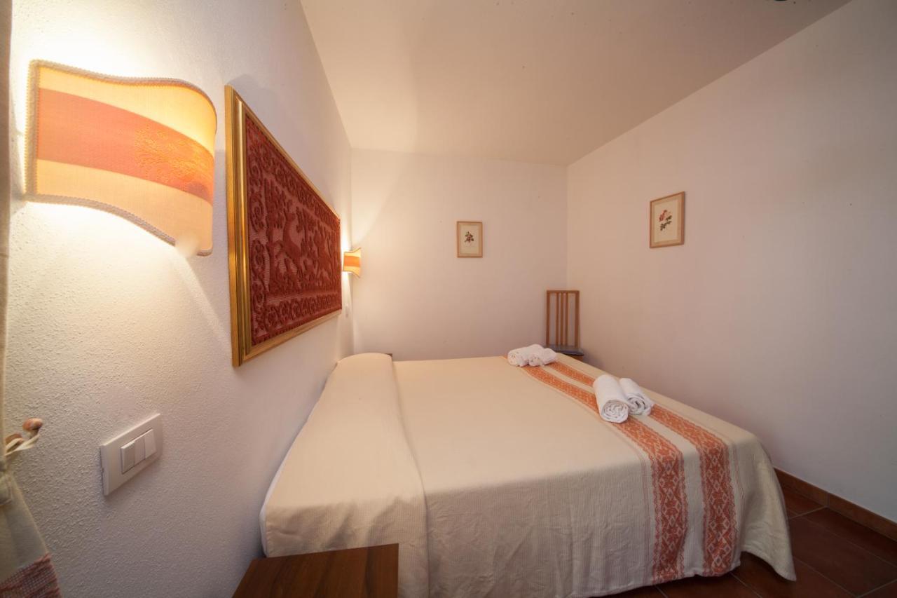 Affitta Camere Casa Delle Rose Villanova Monteleone Екстериор снимка